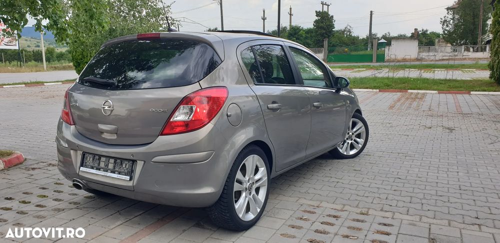 Opel Corsa 1.4 16V ecoFLEX Start-Stop 150 Jahre - 4