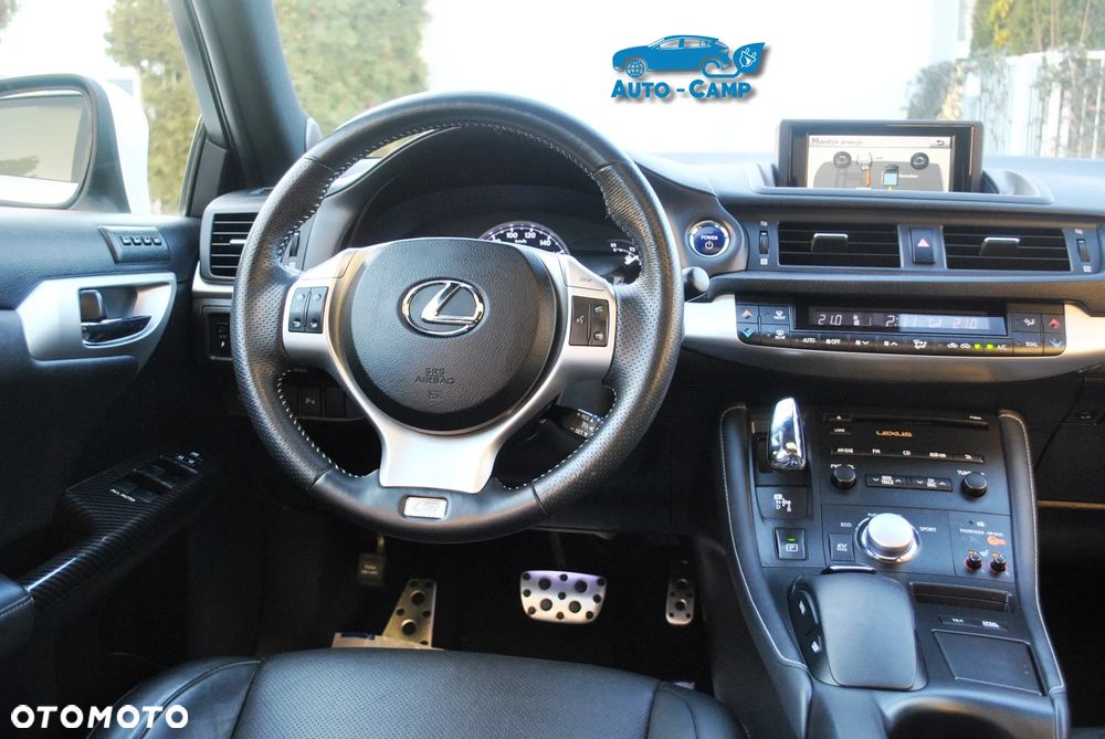 Lexus CT 200h F Sport - 28
