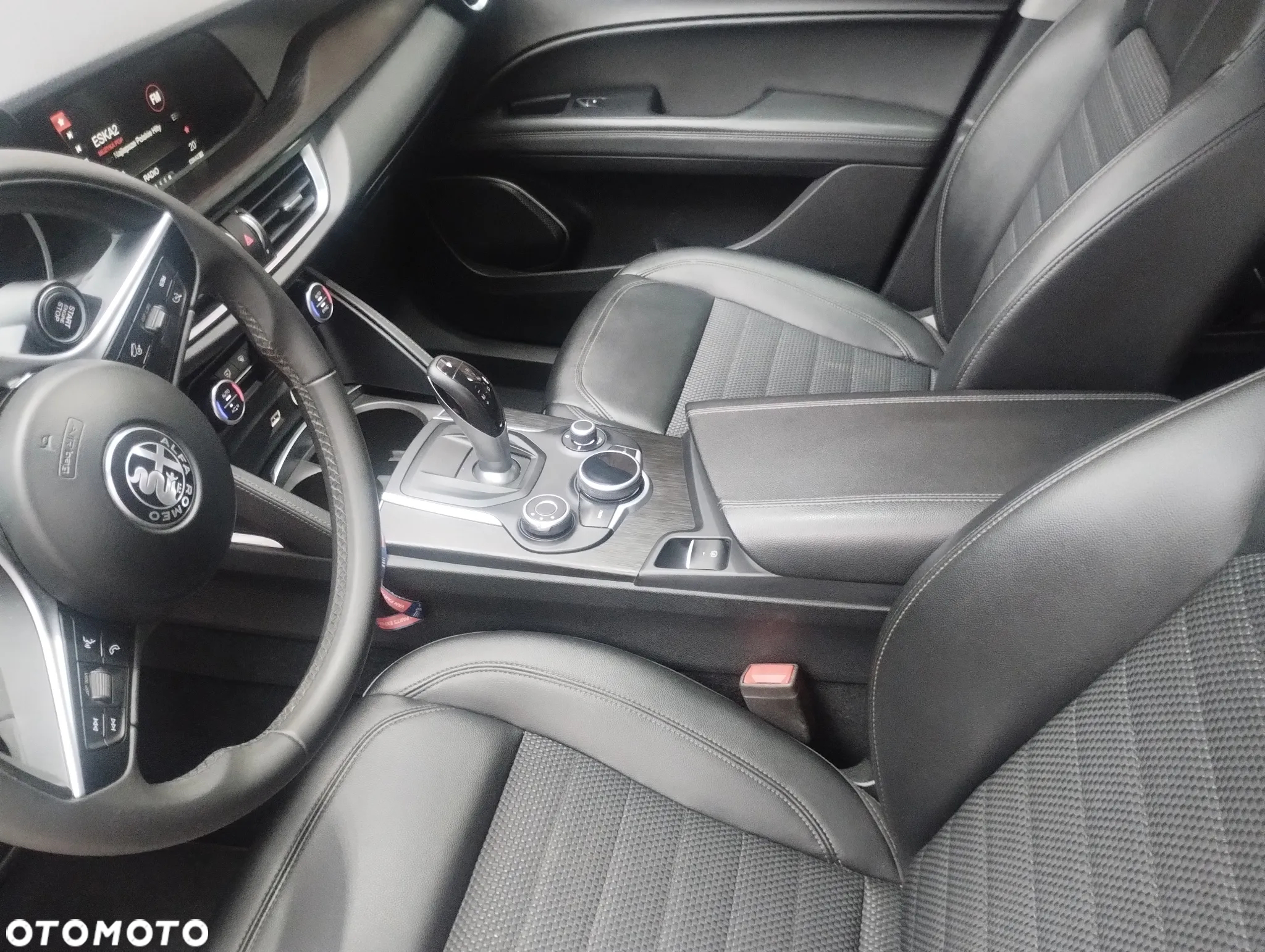 Alfa Romeo Stelvio 2.0 Turbo Sprint Q4 - 20