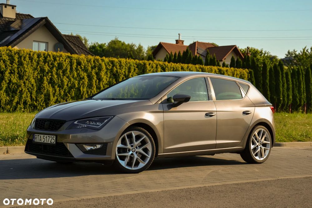 Seat Leon 1.8 TSI Start&Stop DSG FR - 3