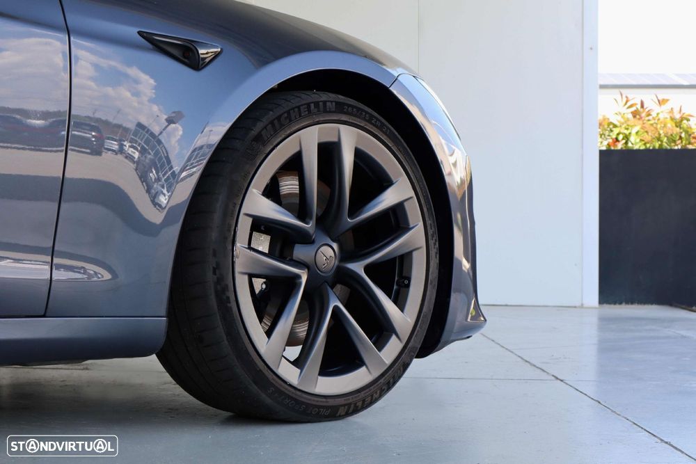 Tesla Model S Long Range AWD - 14