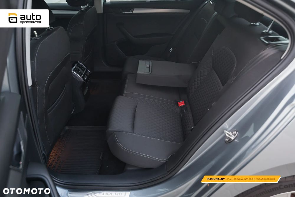 Skoda Superb 2.0 TDI Style DSG - 37