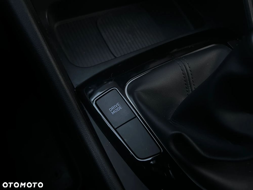 Hyundai Tucson 1.6 T-GDi Executive 2WD - 26