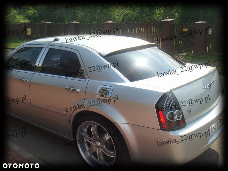 CHRYSLER 300C SPOILER LOTKA SPOJLER NA SZYBĘ - 5
