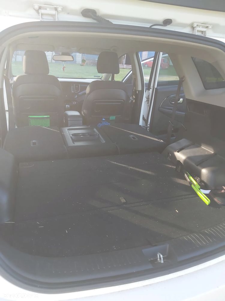 Kia Carens 1.7 CRDi XL - 8