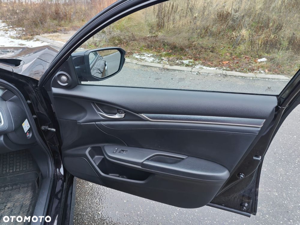 Honda Civic 1.5 T Executive - 17