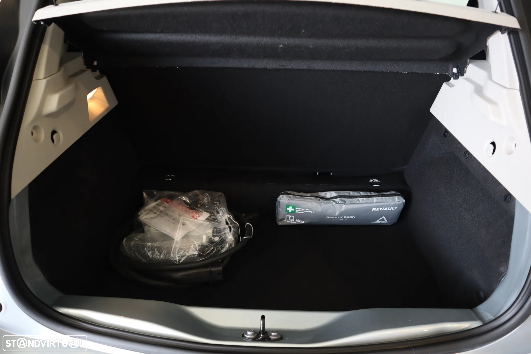 Renault Zoe (c/ Bateria) Zen 50 - 8