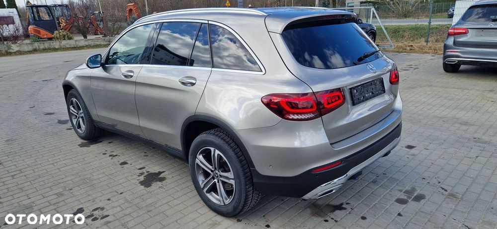 Mercedes-Benz GLC 220 d 4Matic 9G-TRONIC Exclusive - 2