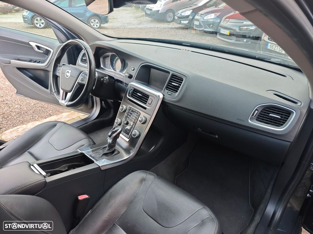 Volvo V60 2.0 D4 Summum Geartronic - 14