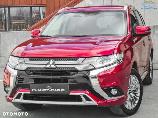 Mitsubishi Outlander 2.4 4WD Plug-In Hybrid Plus