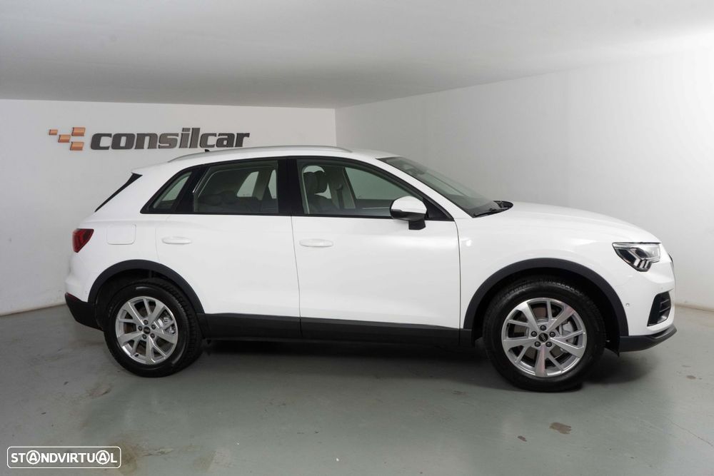 Audi Q3 45 TFSIe S tronic - 7