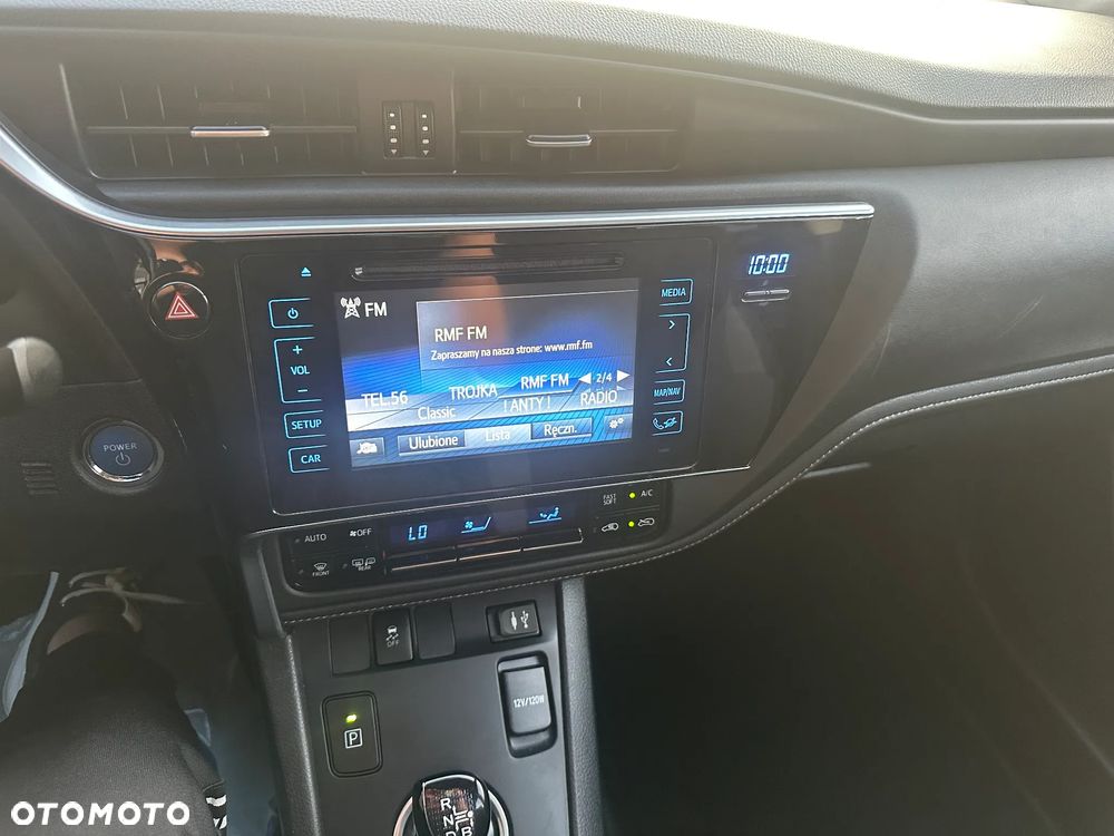 Toyota Auris Hybrid 135 Premium - 31