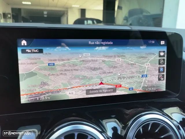 Mercedes-Benz GLA 250 e 8G-DCT AMG Line - 17