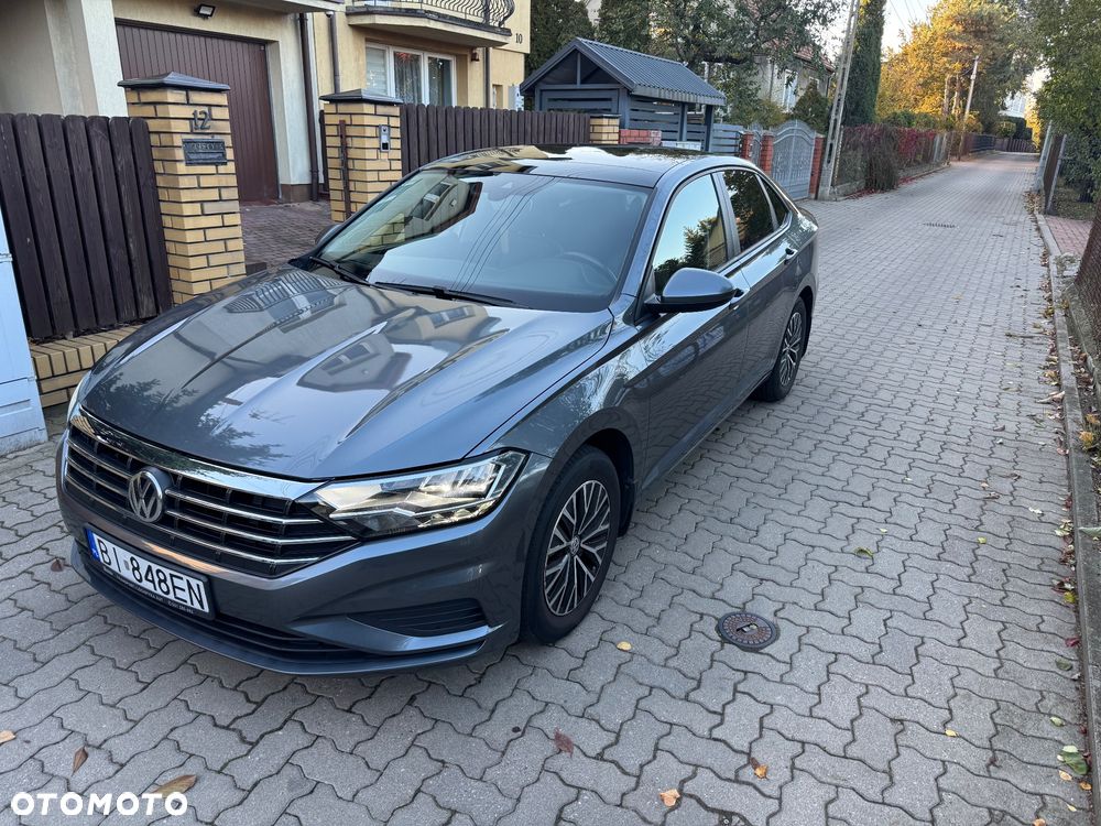 Volkswagen Jetta - 6