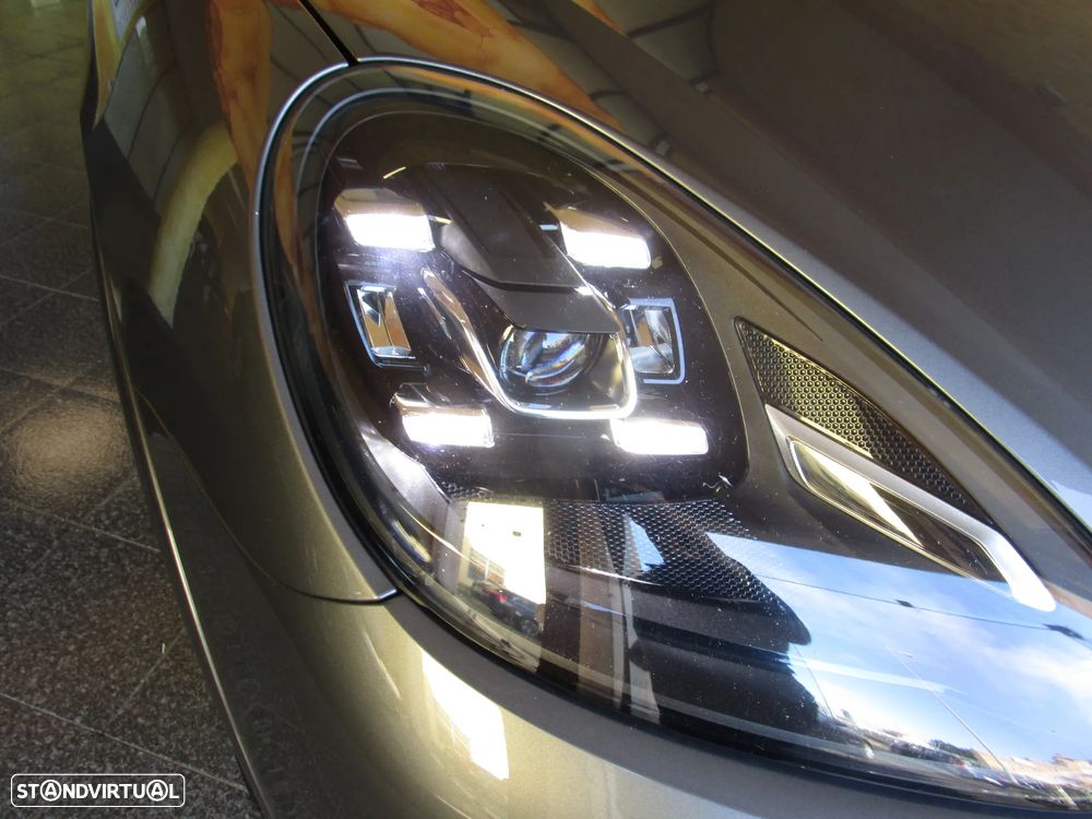 Porsche Cayenne S Tiptronic S - 25