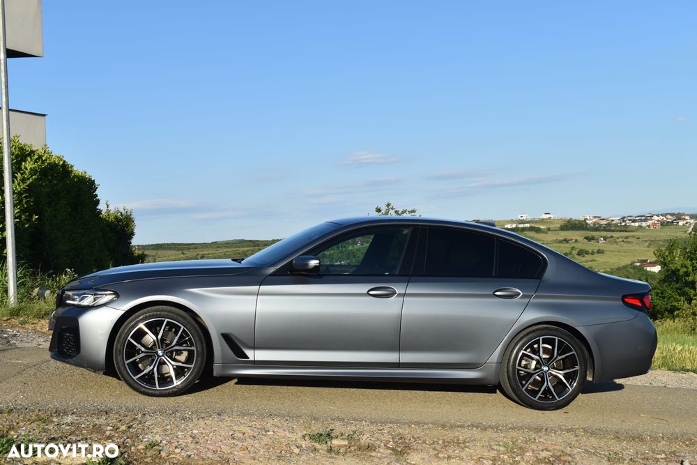 BMW Seria 5 520d xDrive AT - 6