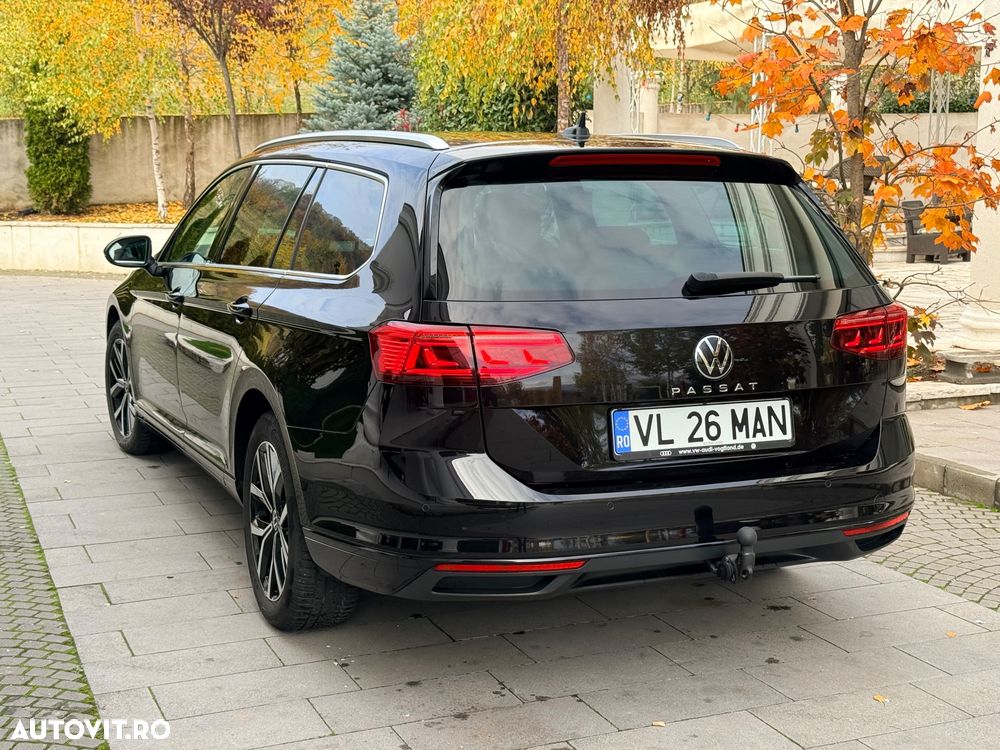 Volkswagen Passat Variant 2.0 TDI SCR DSG Business - 25