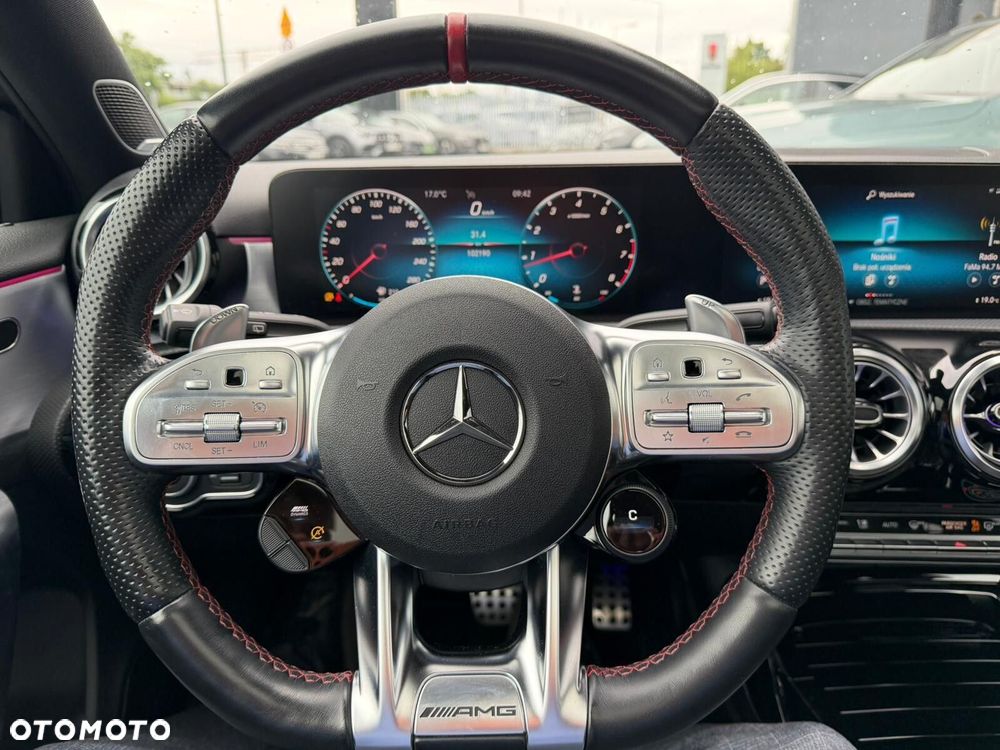 Mercedes-Benz Klasa A 35 AMG 4-Matic 7G-DCT - 17