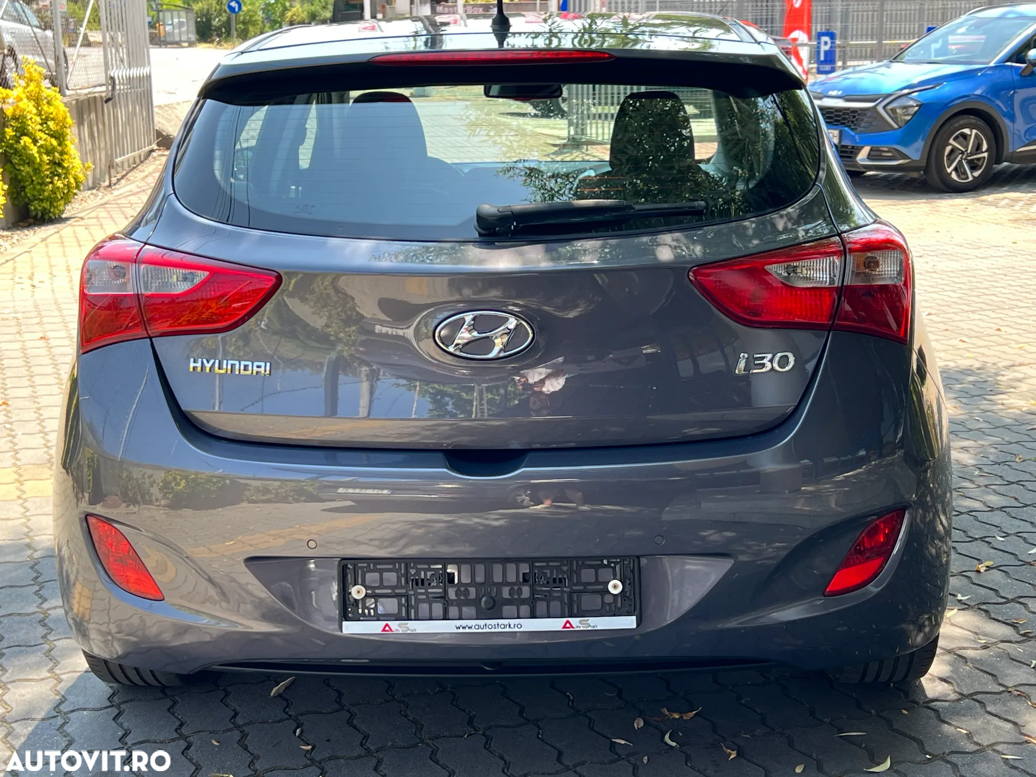 Hyundai i30 1.4 MPi TPMS Comfort+ - 13
