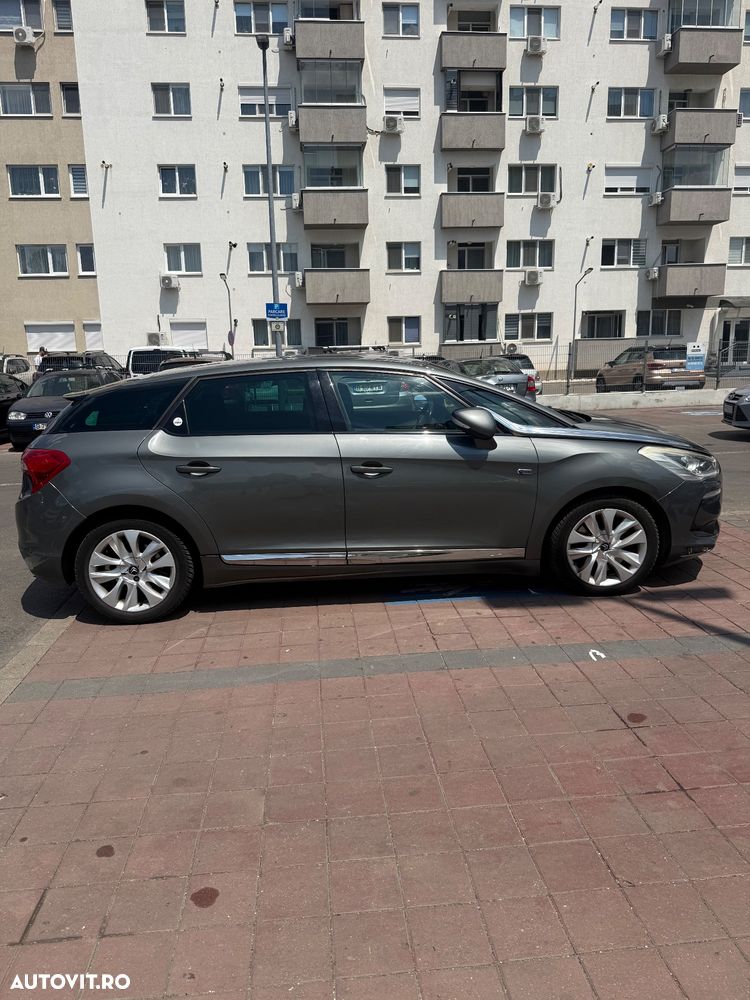 Citroën DS5 2.0 HYbrid4 Airdream So Chic - 3
