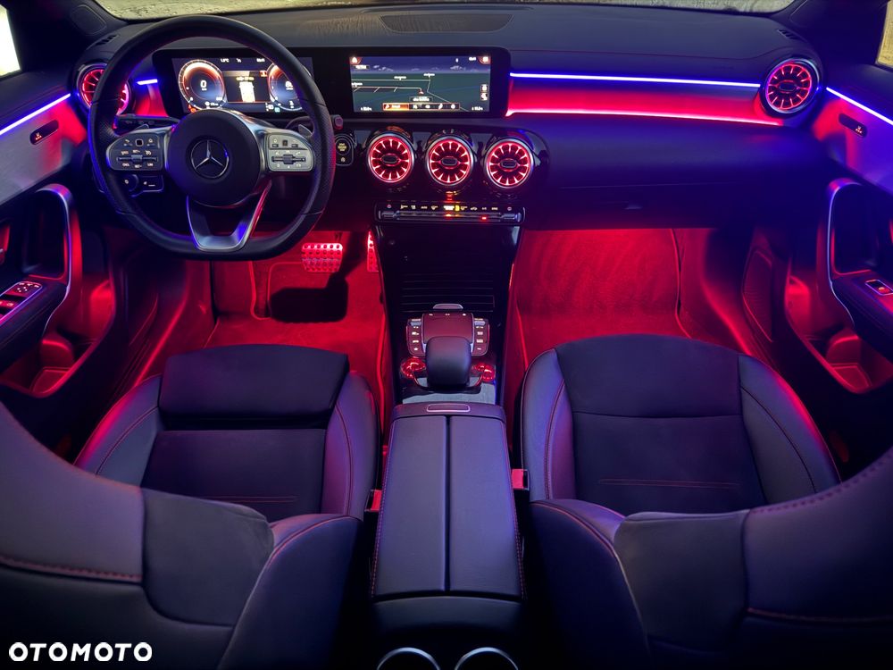 Mercedes-Benz CLA 200 7G-DCT Edition AMG Line - 29