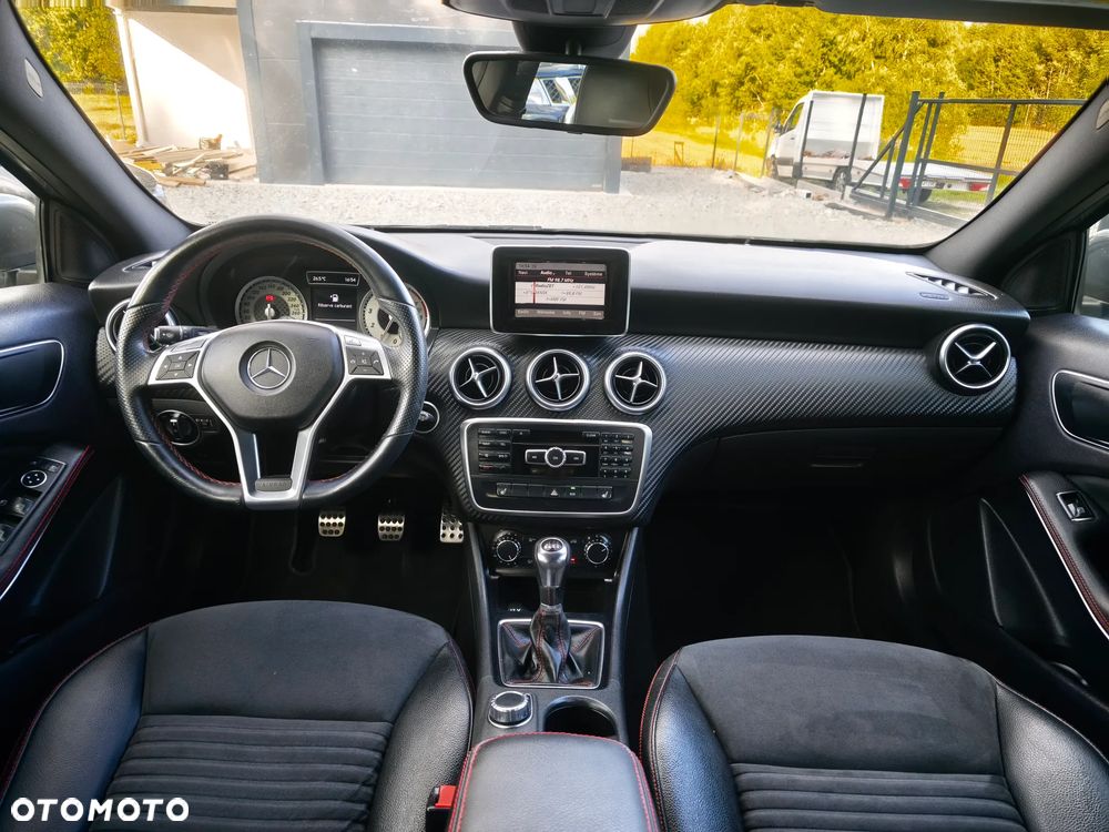 Mercedes-Benz Klasa A 180 (BlueEFFICIENCY) AMG Sport - 24