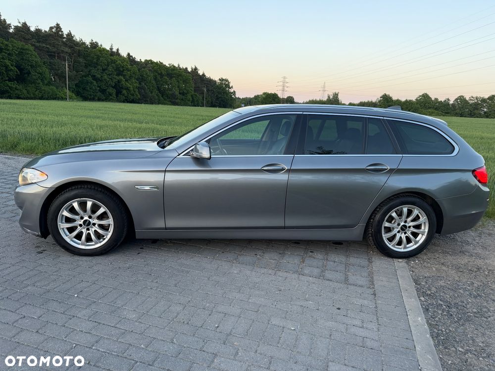 BMW Seria 5 535d xDrive Sport-Aut Luxury Line - 3