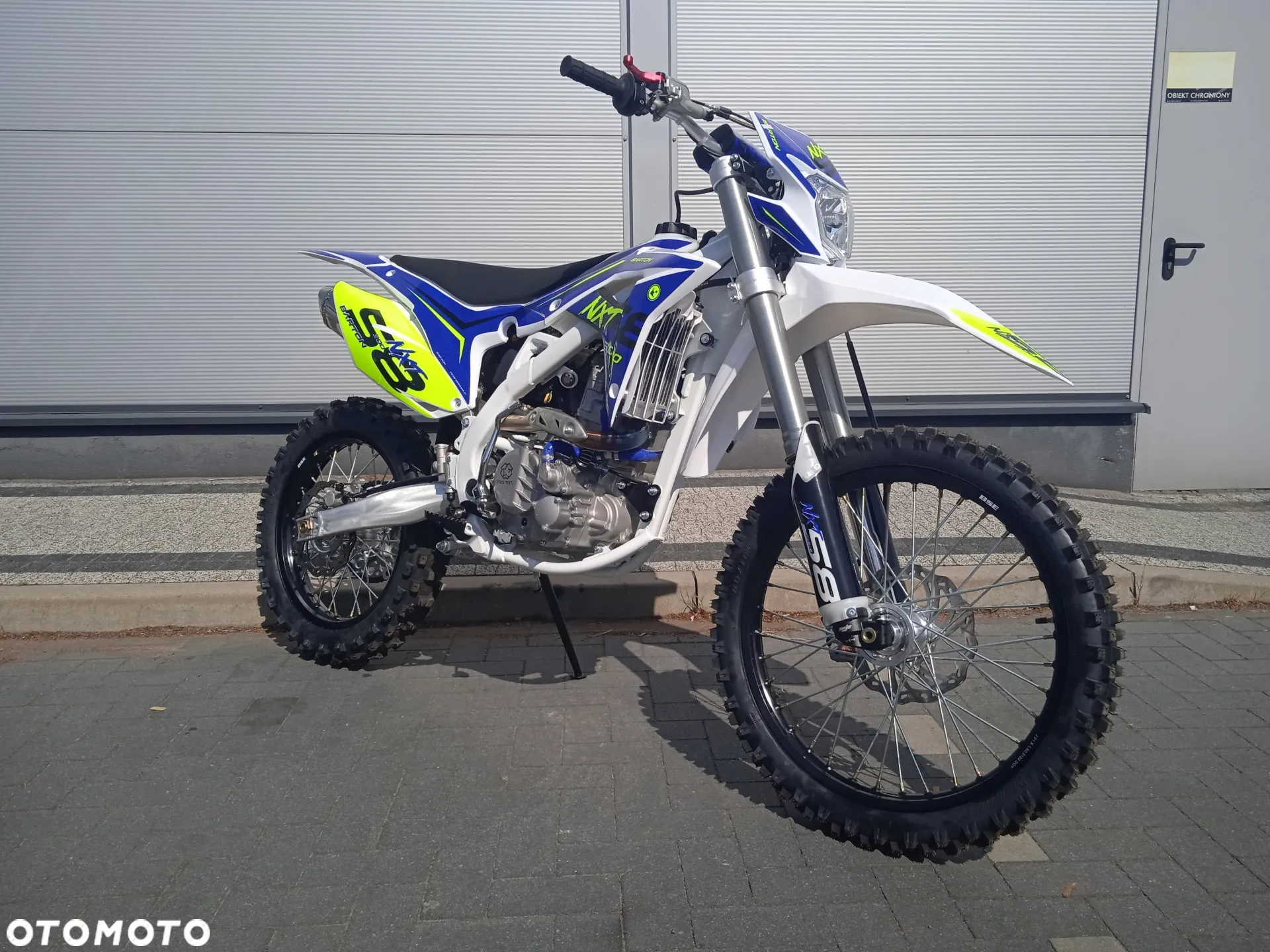 Barton NXT - 12