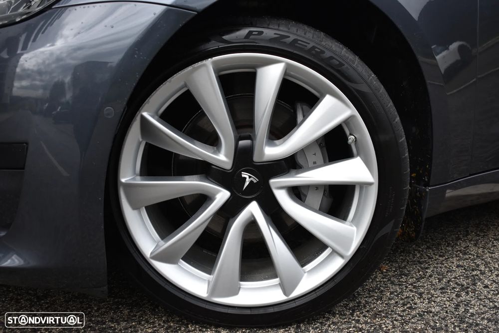 Tesla Model 3 Standard Range Plus RWD - 18