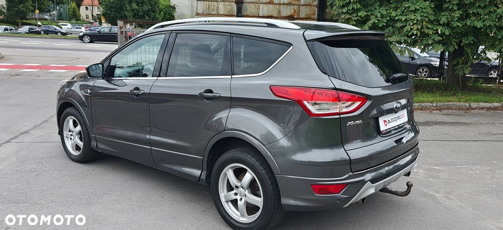 Ford Kuga 1.6 EcoBoost 2x4 Individual - 10