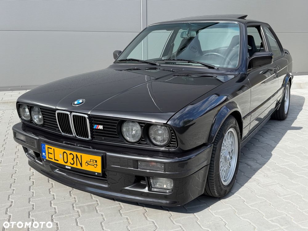 BMW Seria 3 325i - 1