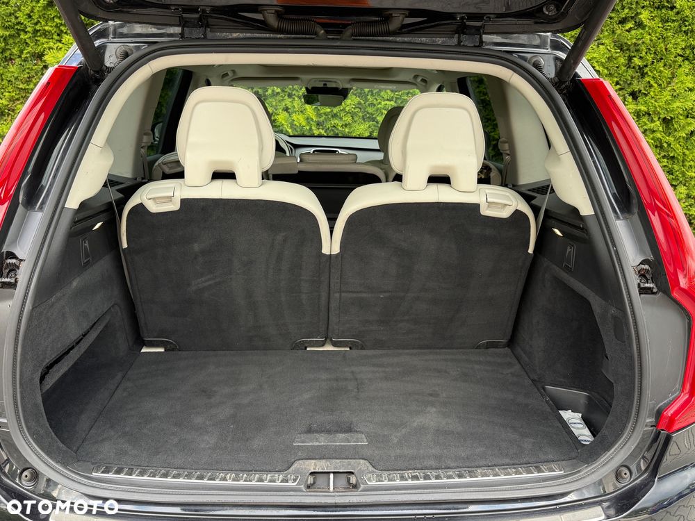 Volvo XC 90 D5 AWD Inscription 7os - 11