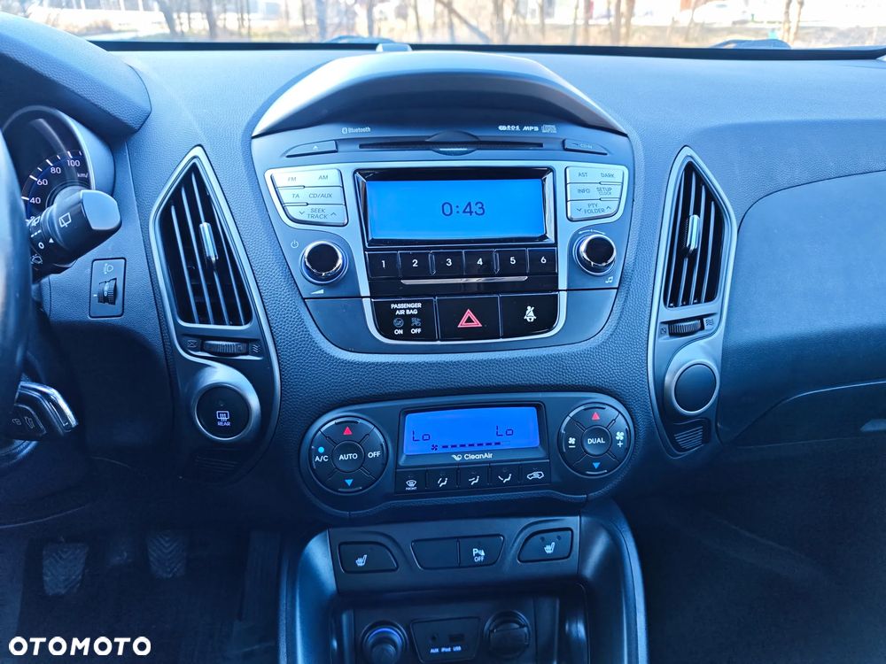 Hyundai ix35 1.7 CRDi 2WD blue Style - 24