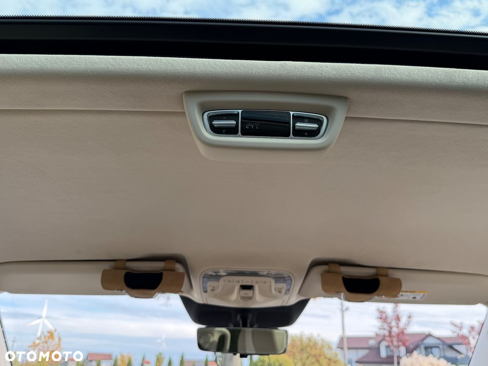 Mercedes-Benz Klasa V 300 d 4-Matic 9G-Tronic Exclusive (długi) - 30