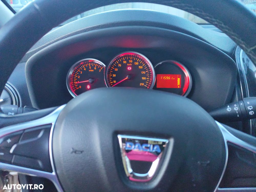 Dacia Sandero 0.9 TCe Ambiance - 11