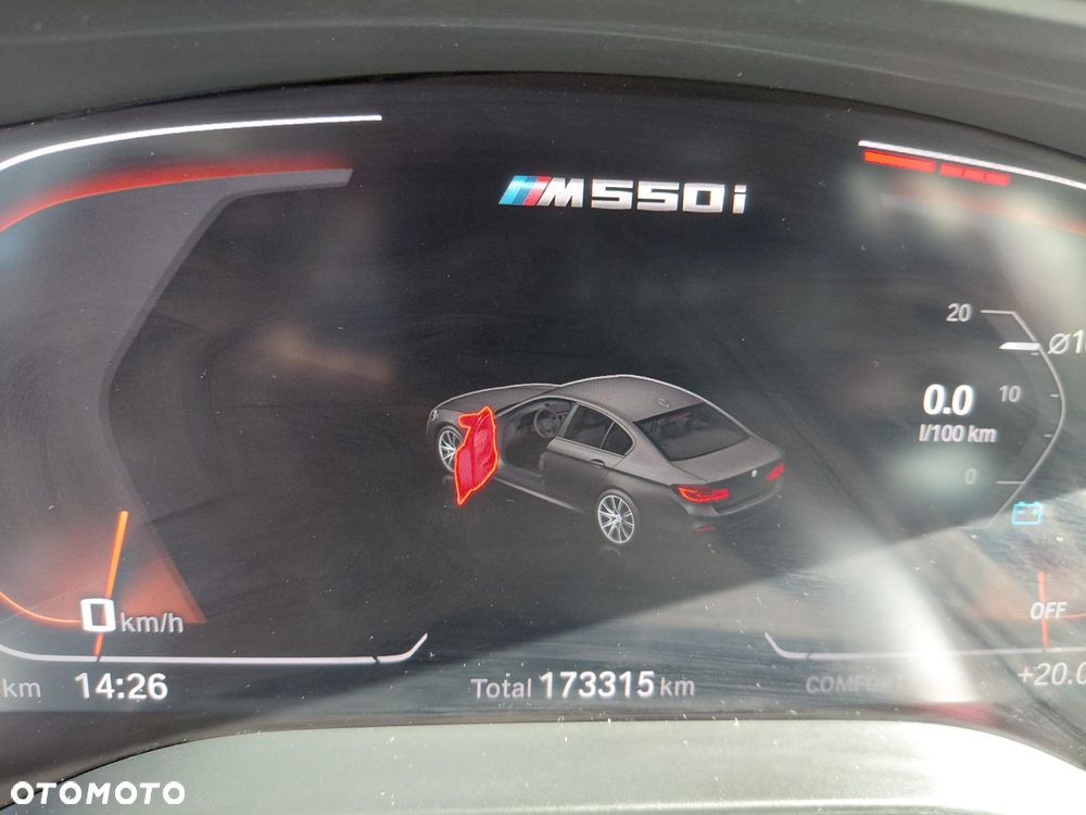 BMW Seria 5 - 32