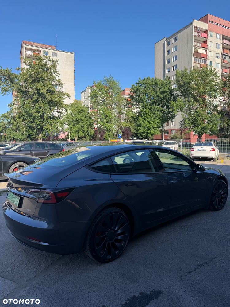 Tesla Model 3 Langstreckenbatterie Allradantrieb Dual Motor Performance - 5