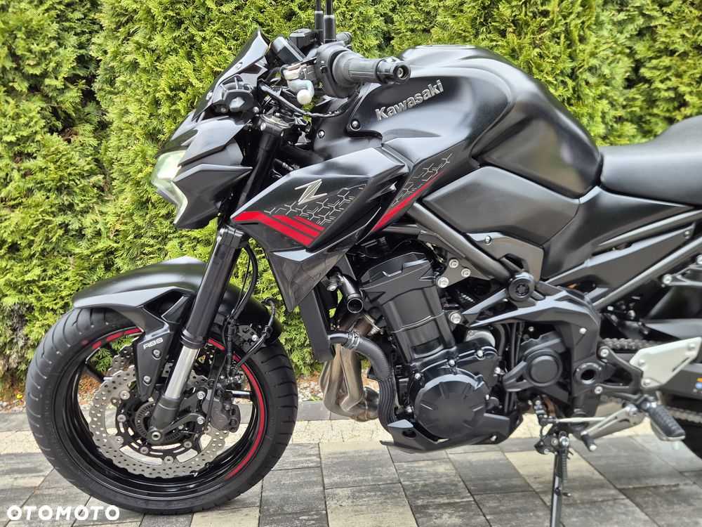 Kawasaki Z 900 - 7