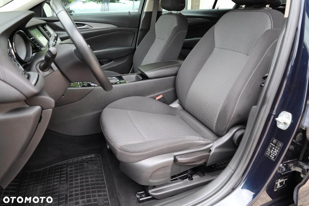 Opel Insignia 1.5 T Elite S&S - 28