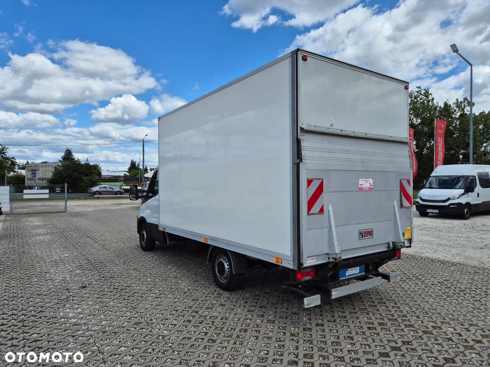 Iveco Daily 35S13, kontener 8PAL, winda 750KG, klimatyzacja, webasto - 7
