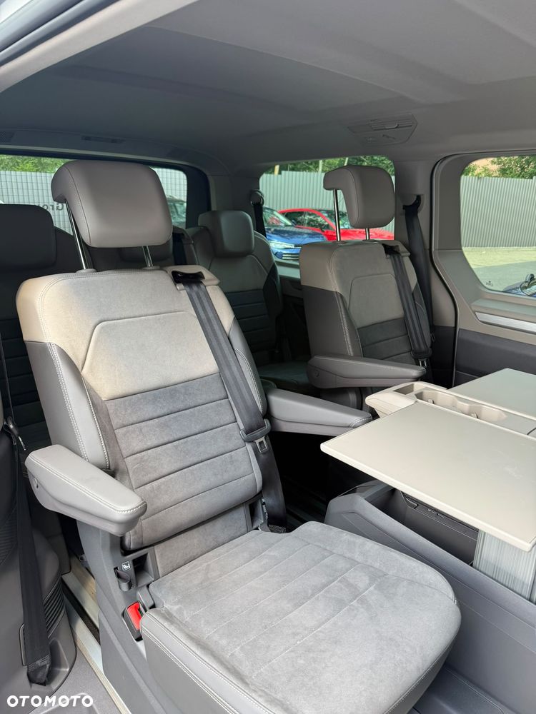 Volkswagen Multivan 1.5 eHybrid PHEV 180kW 4Motion L2 Edition DSG - 18