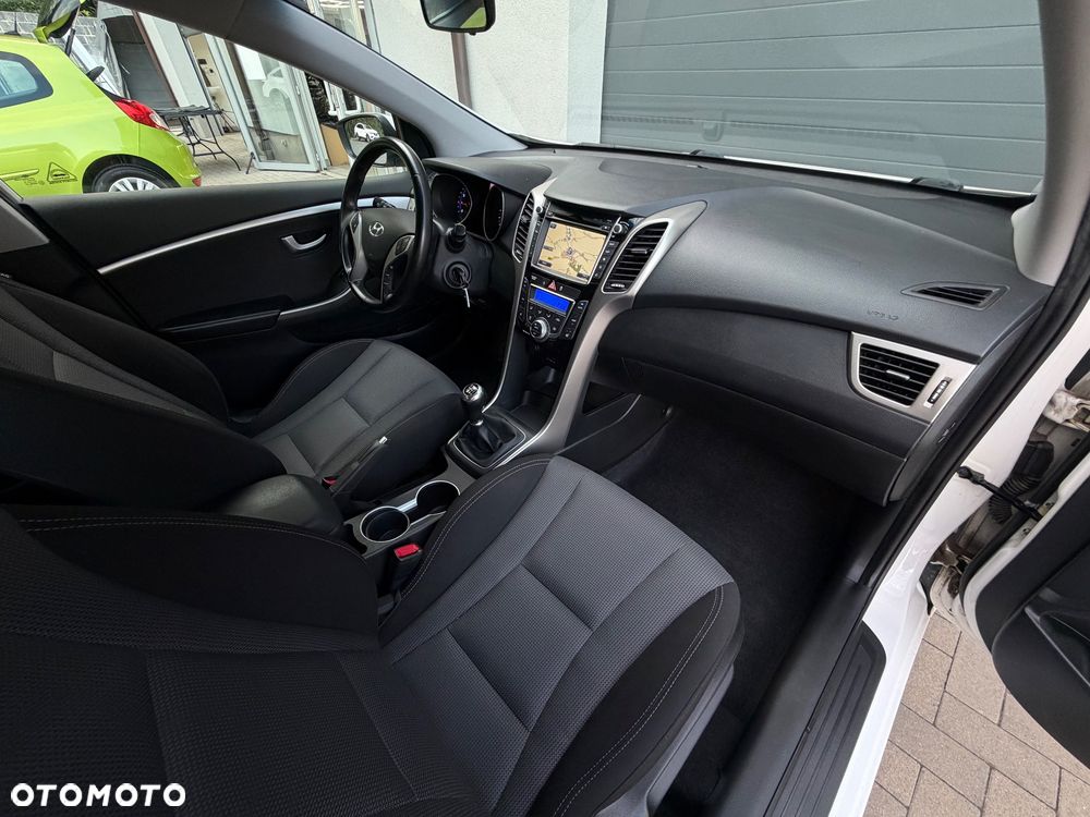 Hyundai i30 1.6 GDI BlueDrive Classic - 12