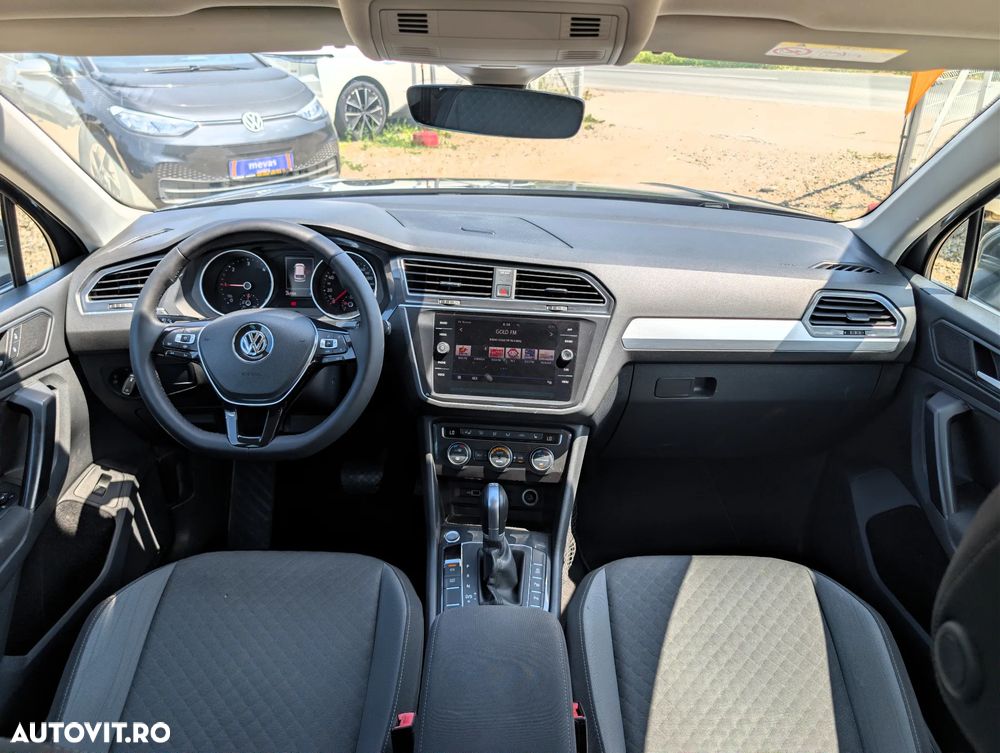 Volkswagen Tiguan 2.0 TDI 4Mot DSG Comfortline - 20