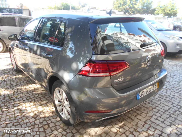 VW Golf 1.6 TDI Confortline - 3
