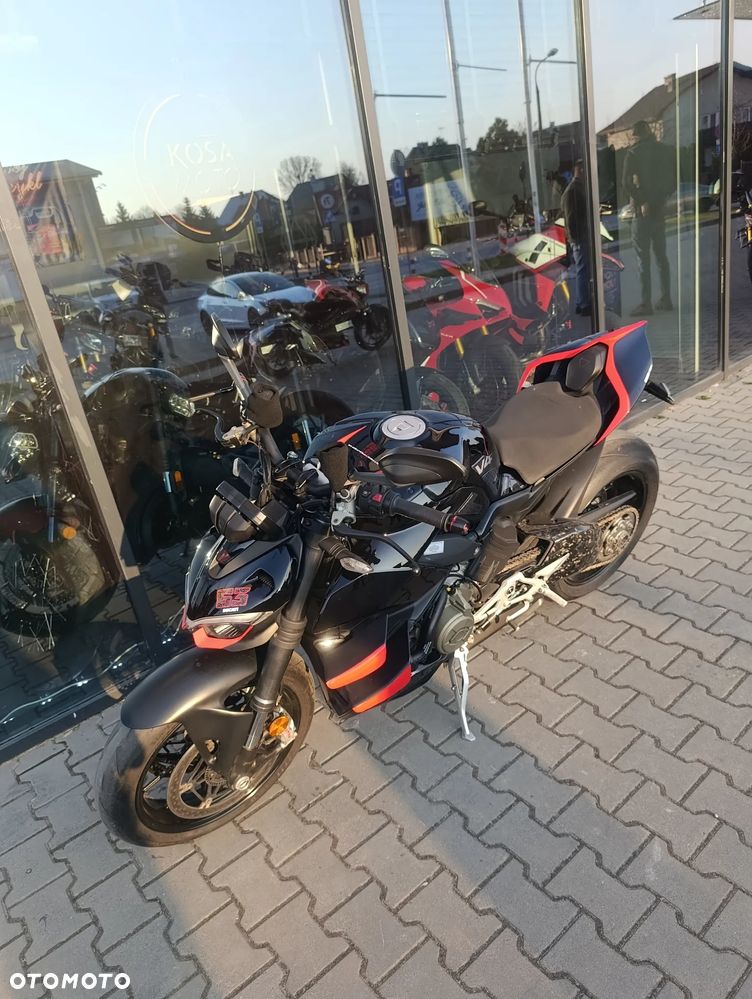 Ducati Streetfighter V4 - 4