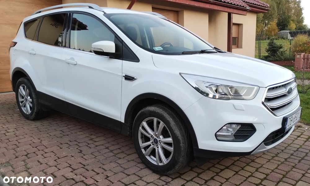 Ford Kuga - 3