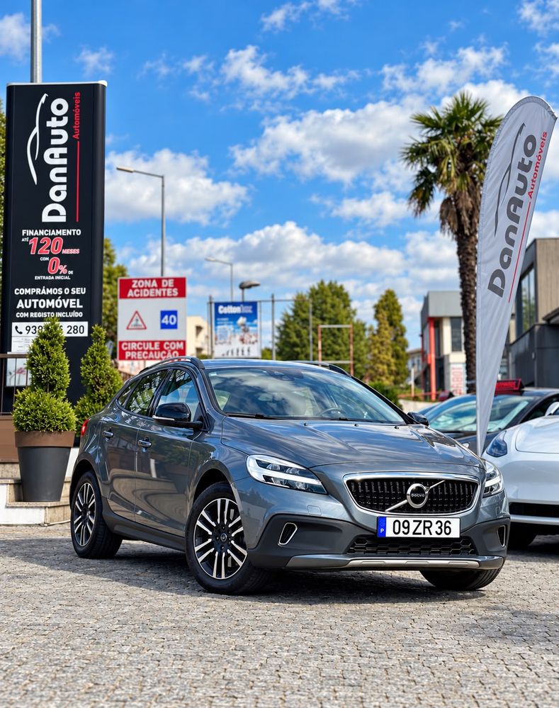 Volvo V40 Cross Country 1.5 T3 Plus Geartronic