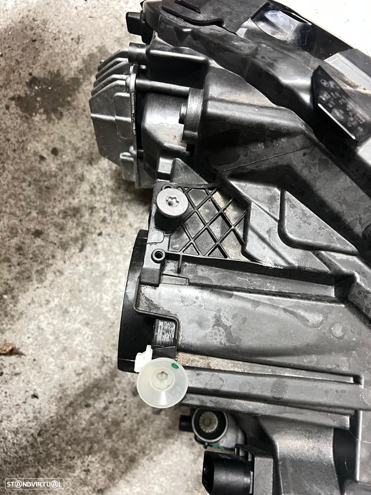 Farol esquerdo full Led performance Mercedes EQA EQB W243 - 6