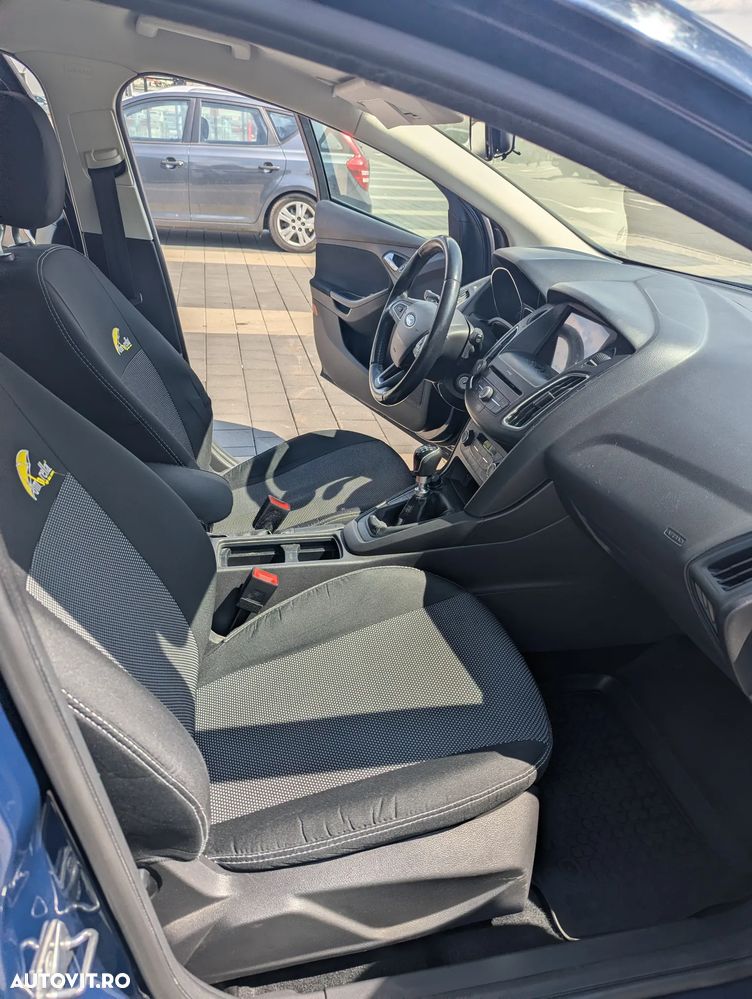 Ford Focus 1.0 EcoBoost Trend - 11