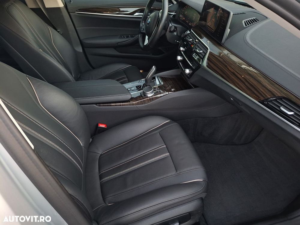 BMW Seria 5 520d xDrive Aut. Luxury Line - 11